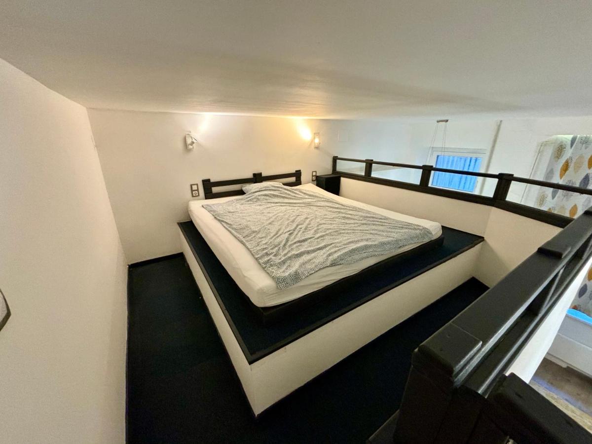 Appartamento Palatoni Flat In Budapest City Center Esterno foto